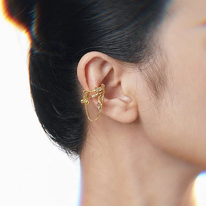 Kosmos Ear Cuff